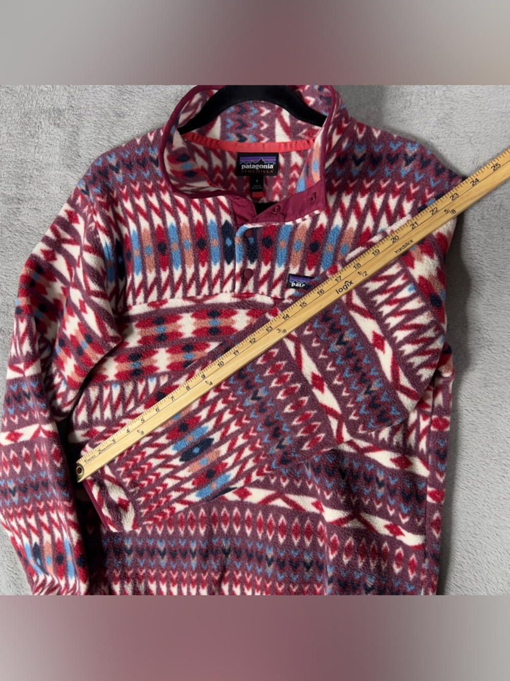 Patagonia Synchilla Kuta Klash Women's Small Fleece Pullover Dark Currant Aztec - Picture 9 of 11